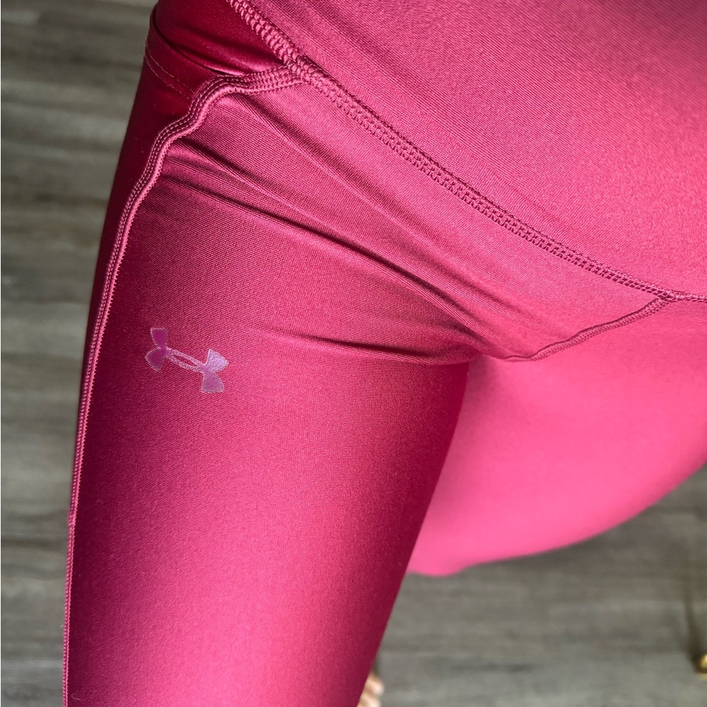Under Armour Fuchsia Performance Leggings